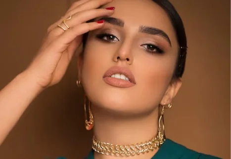 photo of a model